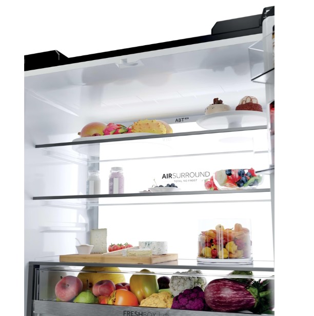 Haier HFKR7819DNGB No Frost side by side hűtőszekrény francia ajtós kialakítással, 299/169L, 83x59.4x190 cm, fekete szín 