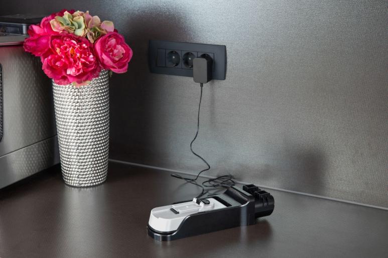 Hisense HVC6264W álló porszívó, 150W, fehér szín 