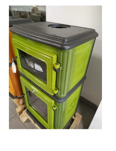 Hunor 8010 öntvény sütős kandalló, zöld 7,1 kW