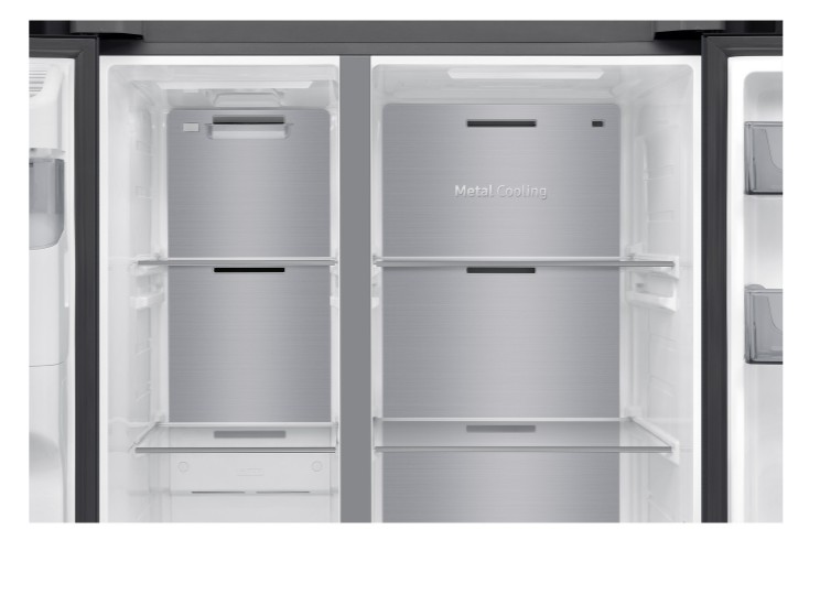 Samsung RS70F64KEFEO side by side hűtőszekrény, 420/220L, AI inverteres kompresszor, Wifi, 91.2x72.6x178.4 cm, fekete DOI szín 