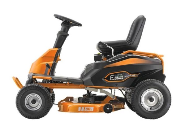 Villager Capricorn 38 akkumulátoros fűnyíró traktor 6000 m2-re, ingyenes beüzemelés és házhoz szállítás