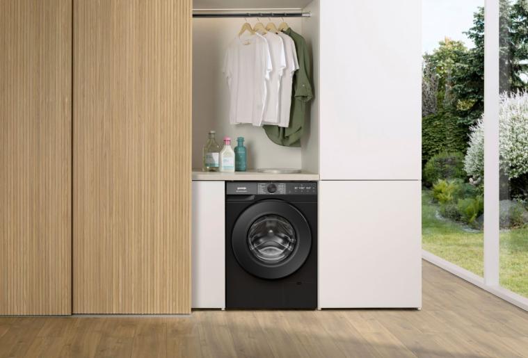 Gorenje WG484A31B elöltöltős mosógép, 8 kg, gőz, Wifi, 60x54x85 cm, fekete szín 