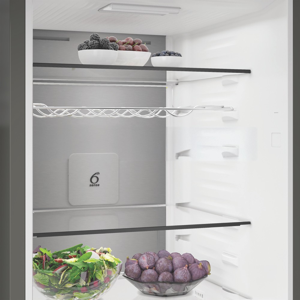 Whirlpool WHK 26413 XBR6EA1 Total No Frost alulfagyasztós kombinált hűtőszekrény, 297/118L, Zen Inverter Kompresszor, 59.5x67.3x203.5 cm, sötét inox szín 