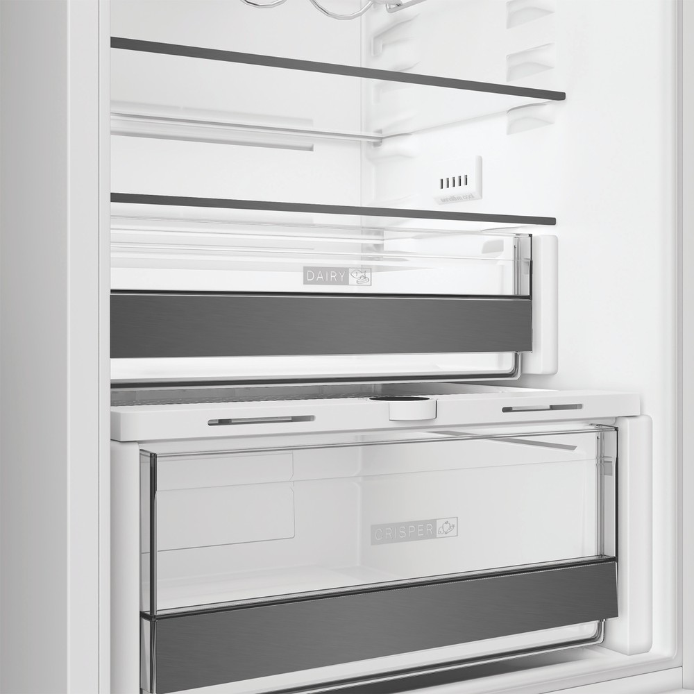 Whirlpool WHK2 5292 B4E Total No Frost beépíthető alulfagyasztós kombinált hűtőszekrény, 194/76L, Zen Inverter Kompresszor, 54x55x177.5 cm, cink fém szín 