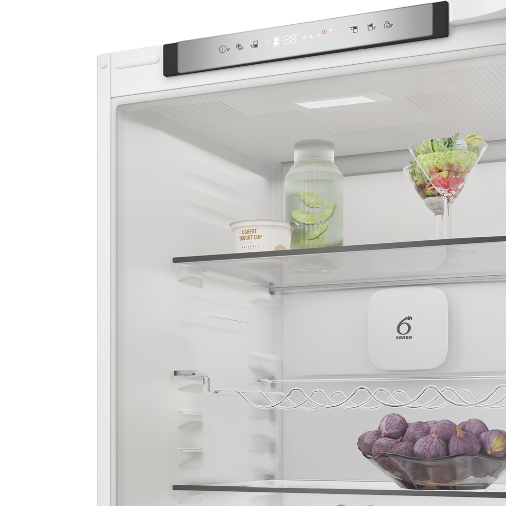 Whirlpool WHK2 5294 B7E1 Total No Frost beépíthető alulfagyasztós kombinált hűtőszekrény, Zen Inverter Kompresszor, 194/76L, 54x55x177.5 cm