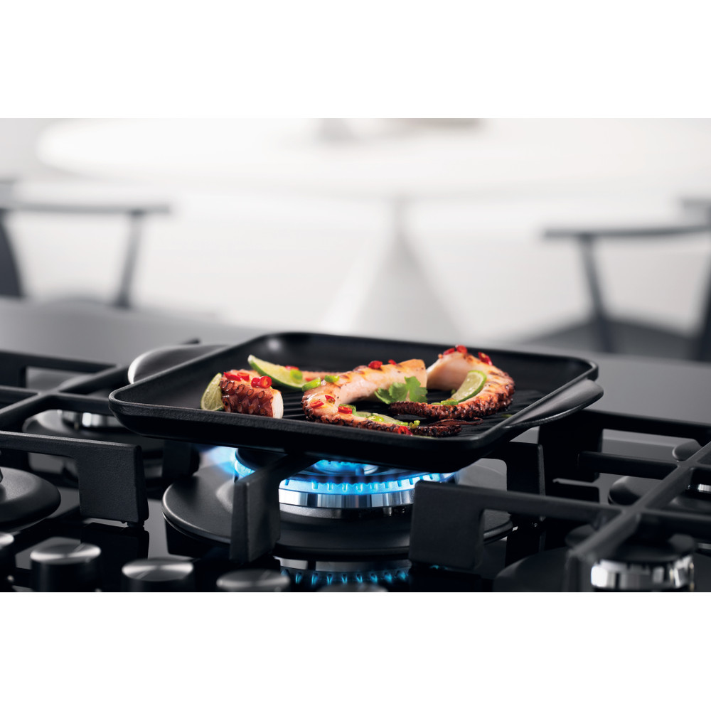 Whirlpool GOWL 728/NB beépíthető gáz főzőlap, 73x51x5.4 cm, fekete szín, GOWL 728NB