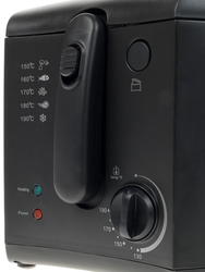 Clatronic FR 3649 olajsütő FR3649, 1600W, fekete szín 