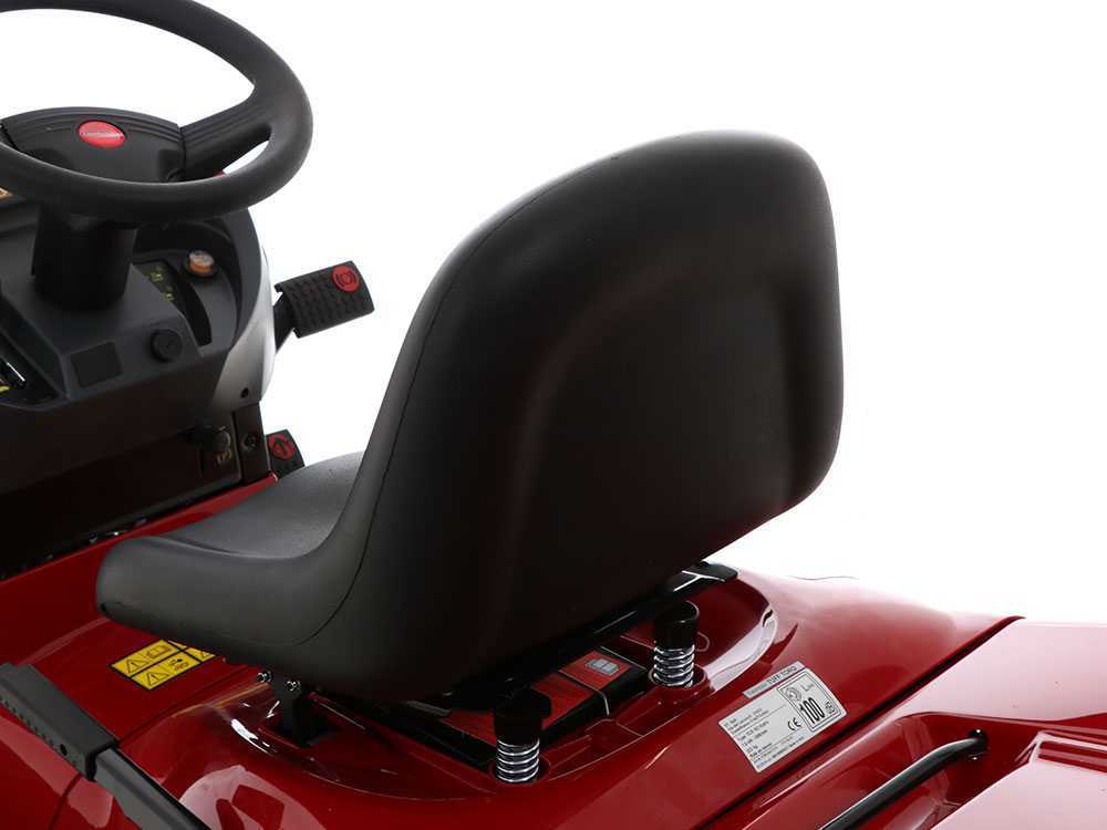 Castelgarden PTX210HD Hidrosztatikus váltos, gyűjtős fűnyíró traktor, ST650 kéthengeres 10,6kW motorral, 102cm vágószélesség, 300l gyűjtőkapacítás