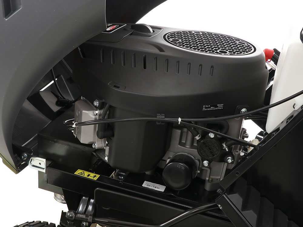 Castelgarden PTX210HD Hidrosztatikus váltos, gyűjtős fűnyíró traktor, ST650 kéthengeres 10,6kW motorral, 102cm vágószélesség, 300l gyűjtőkapacítás
